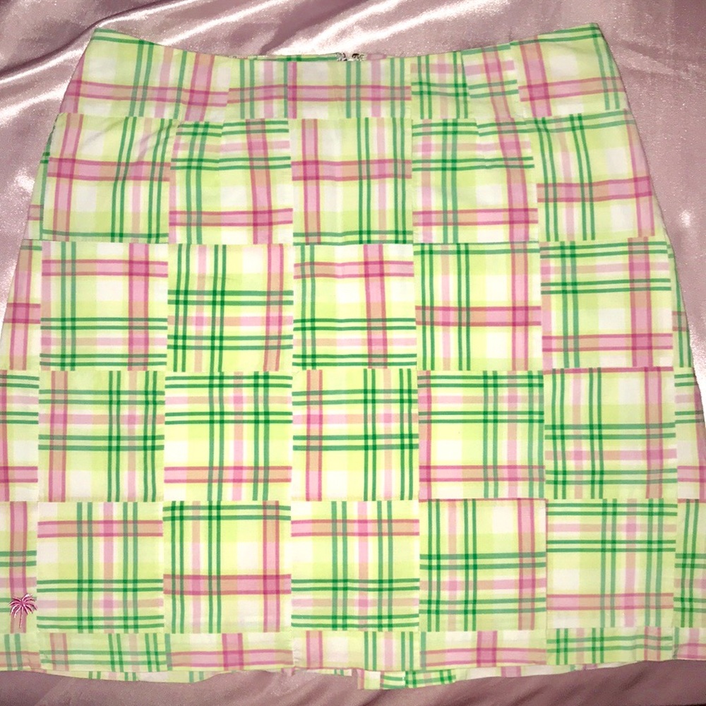 Lilly Pulitzer Skirt. Size 4. NEVER WORN.
